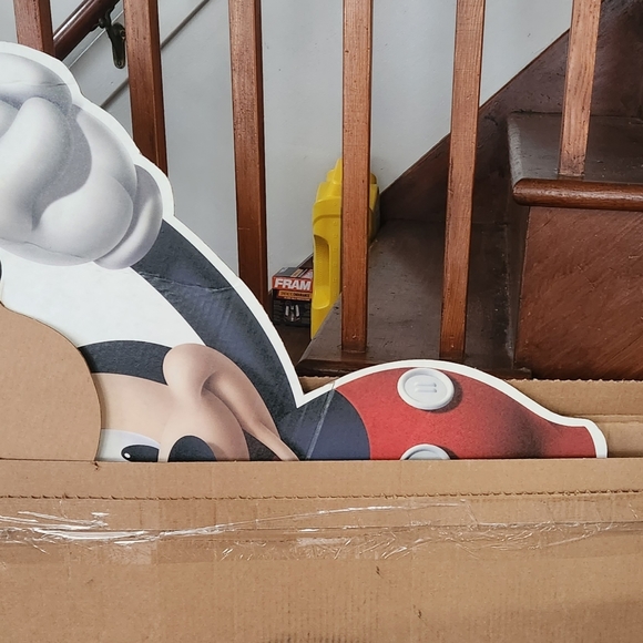 Mickey Mouse Cardboard Cutout Standup - Picture 2 of 3